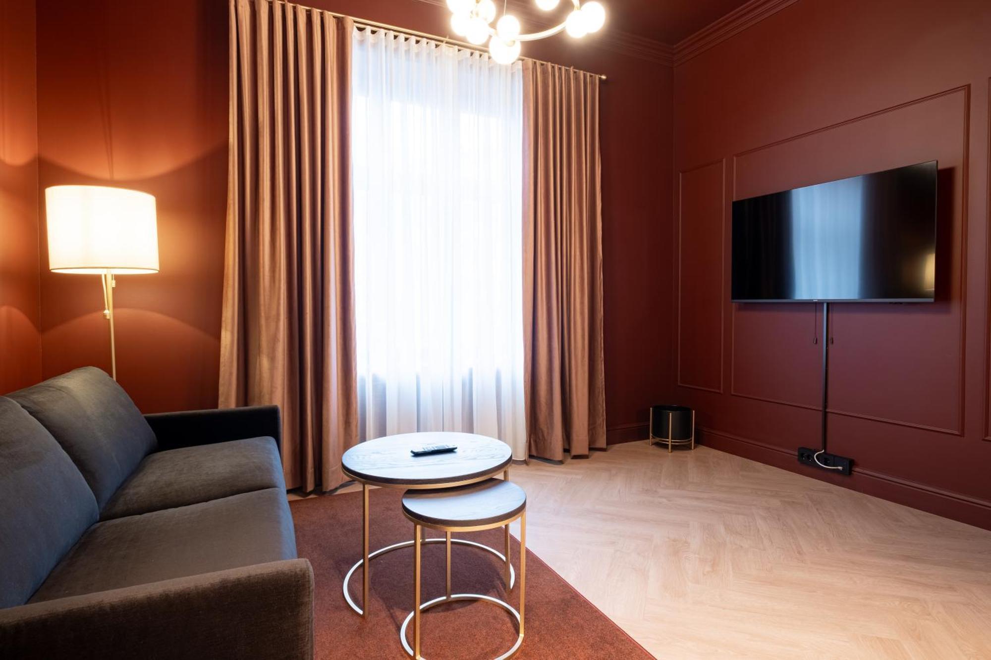 Hotel The